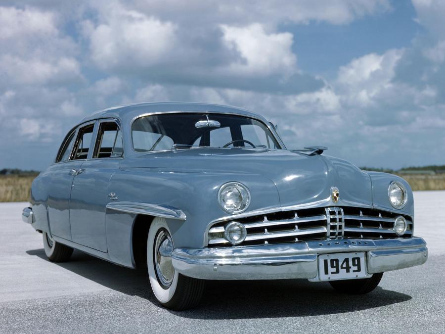  Lincoln Cosmopolitan Town Sedan 1949 года  (фото 1 из 1)